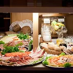 Hachinger Hof Hotel 4*