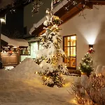 Hachinger Hof Hotel 4*