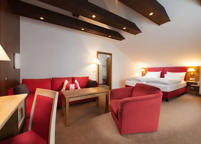 Hachinger Hof Hotel 4*