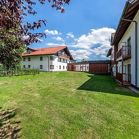 Hachinger Hof Ξενοδοχείο 4*