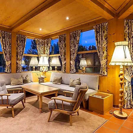 Hachinger Hof 4*